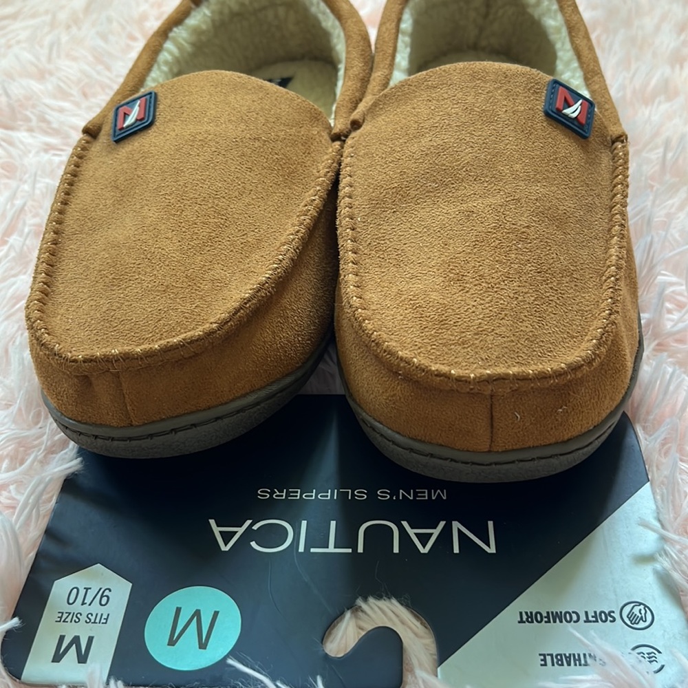 Brand new Nautica Mens slippers